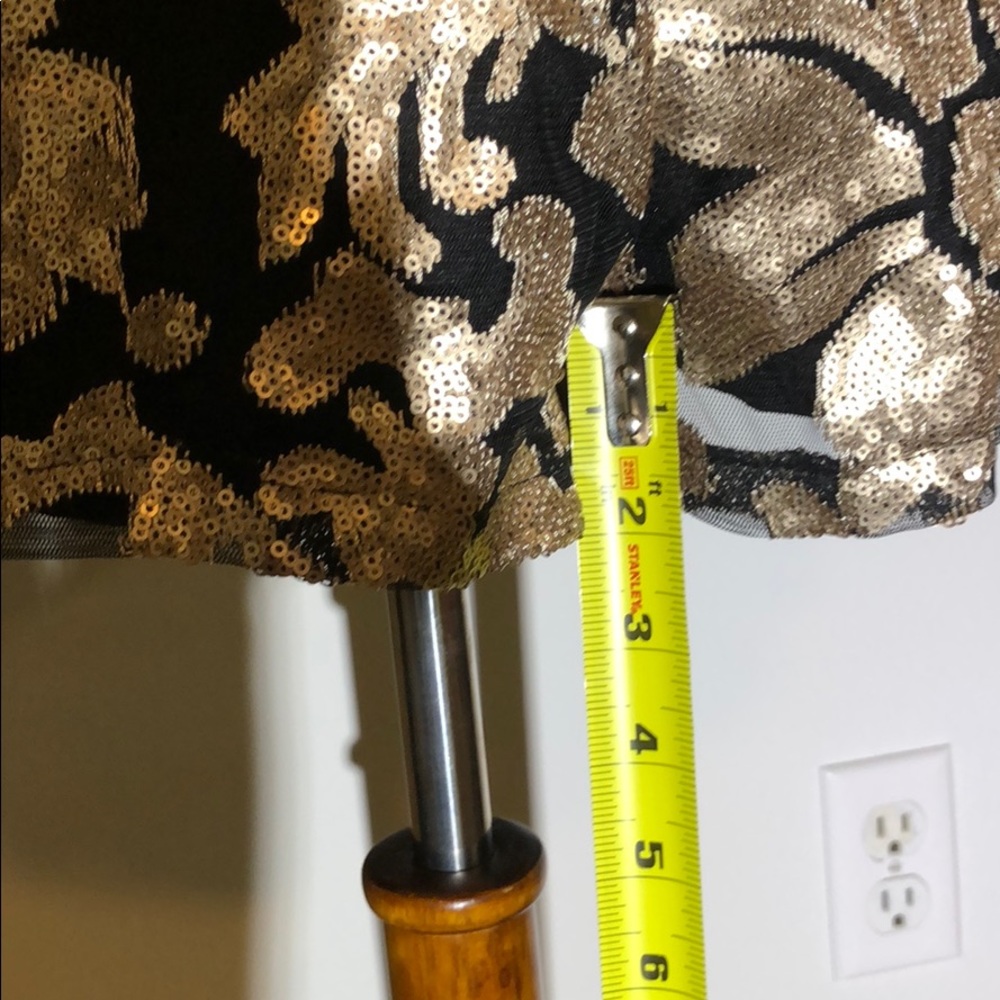 Sequin 2-piece Shorts Suit - Picture 15 of 16